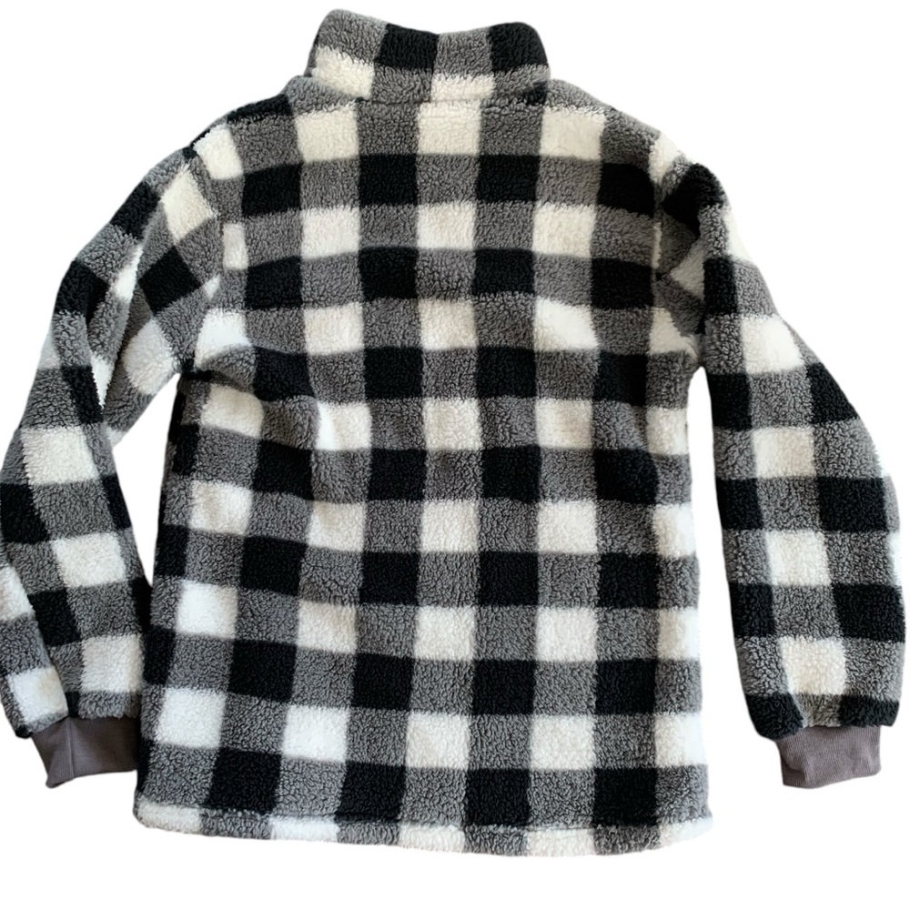 Warm & Cozy Fuzzy Plaid Oversized Sweater Pull Over - Picture 4 of 9